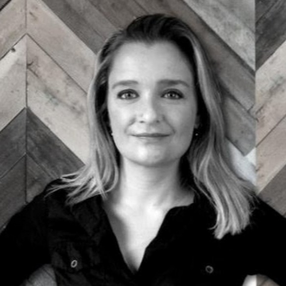 Meet your Posher, Andi - Picture 1 of 1